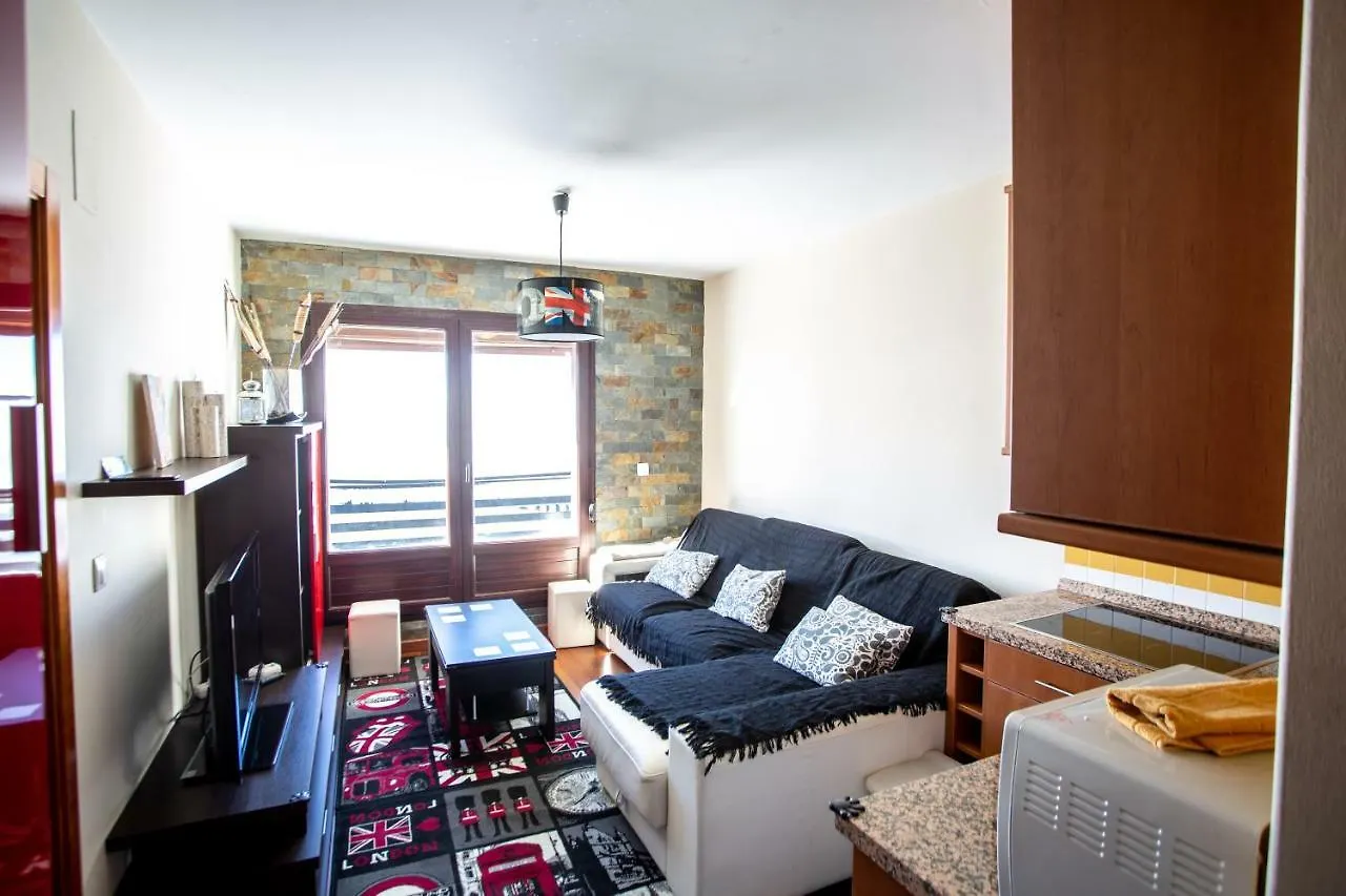 Sunny Apartment Sierra Nevada